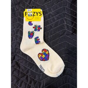 Foozys Crew Socks Women Cream NWT Puzzle‎ Piece Heart Autism Awareness Novelty